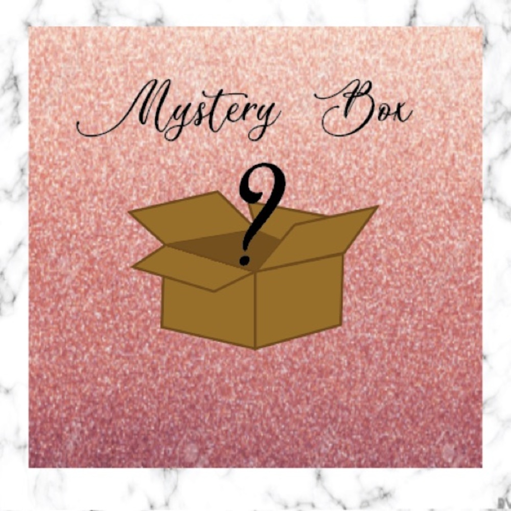 ✨$100 Value Mystery Beauty Box✨